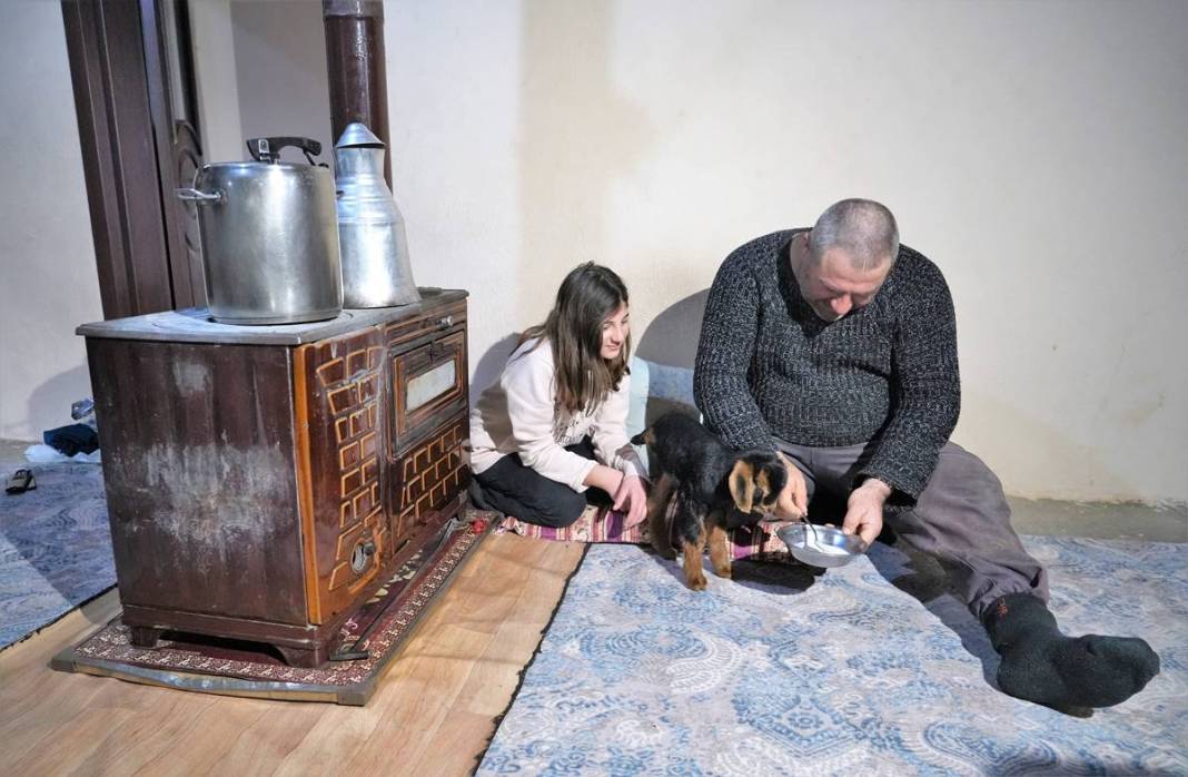 Görenler gözlerine inanamıyor: Tam 3 adet...! Görmek için civar köylerden geliyorlar 1